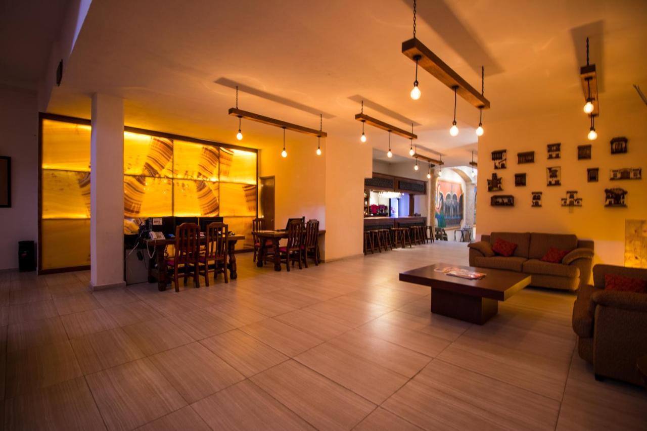 Hotel Santa Rosa By Rotamundos Чолула Экстерьер фото
